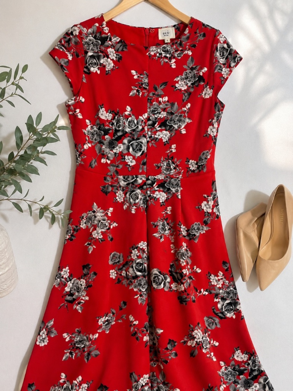 ECI New York Red Floral Midi Dress | Black White Rose Print Fit & Flare Occasion
